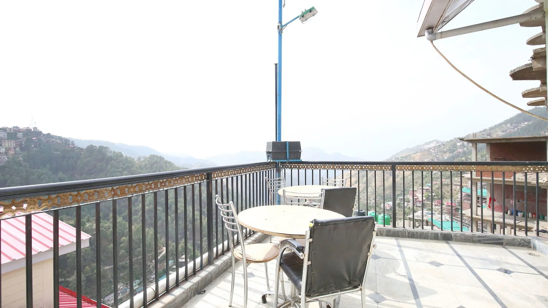 Oyo 13827 Home Scenic View Bharari 西姆拉 酒店